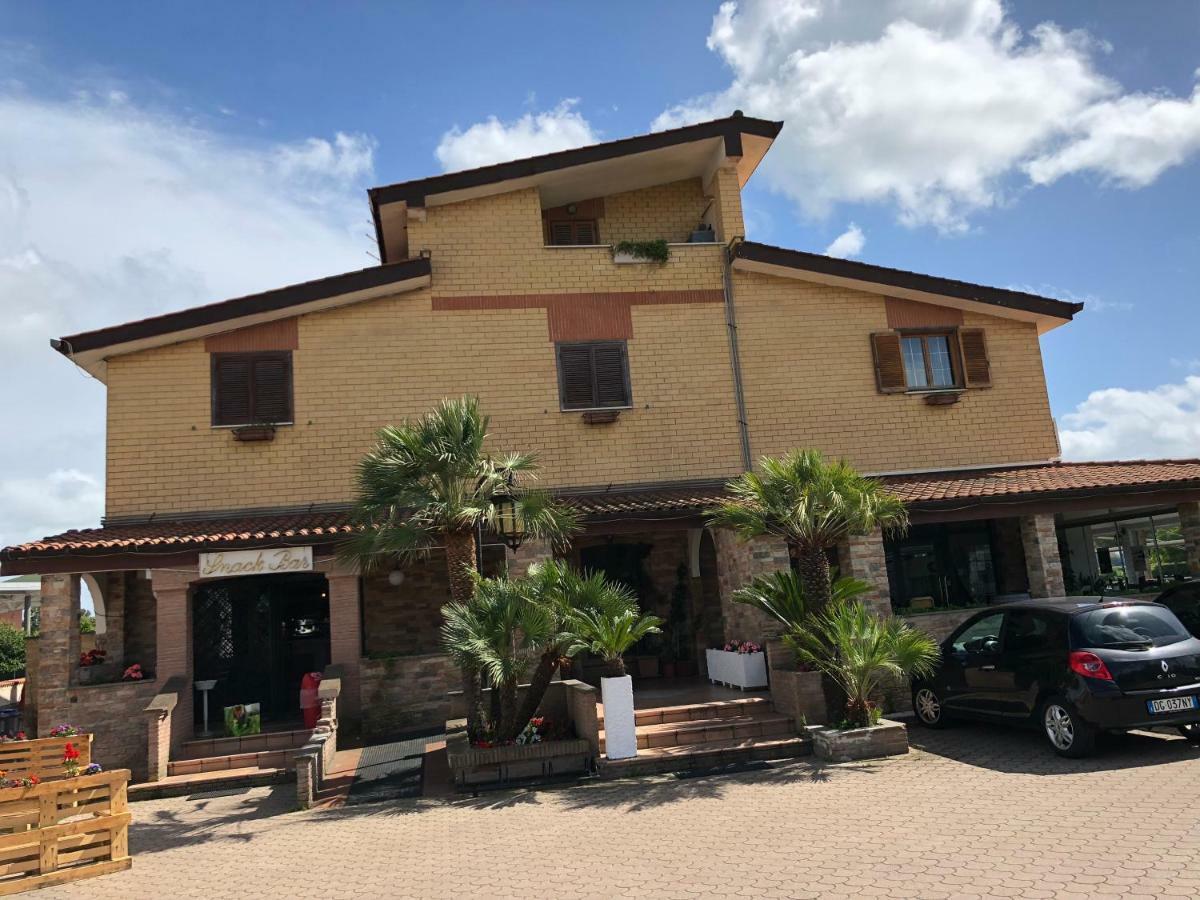 Your Home Fiumicino Exterior foto